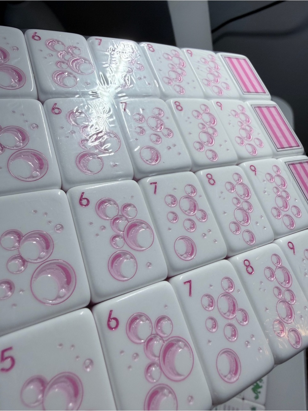 Pink Mahjong Tile Set - Picture 2 of 10